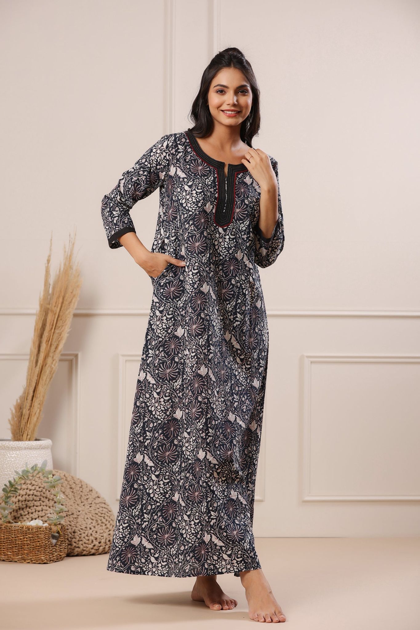 Sukoon Black Cotton Night Lounge Dress-S / Black / Red / Black