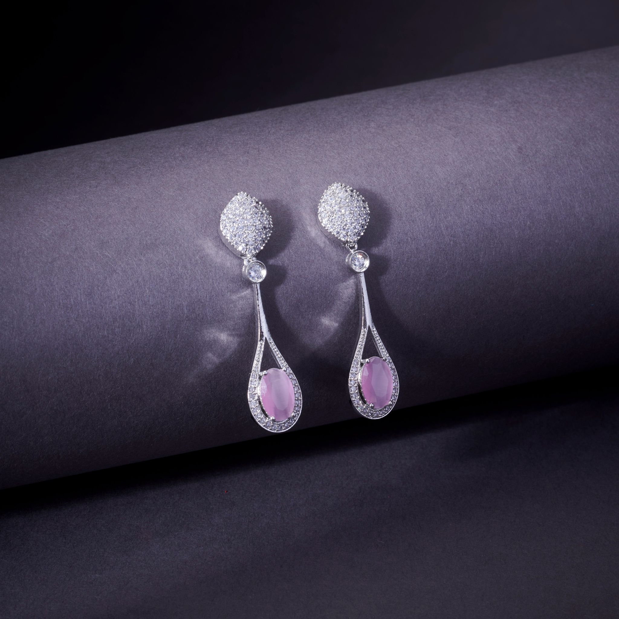 Amethyst Sparkle Earrings-Mint Pink / Rhodium / Free Size