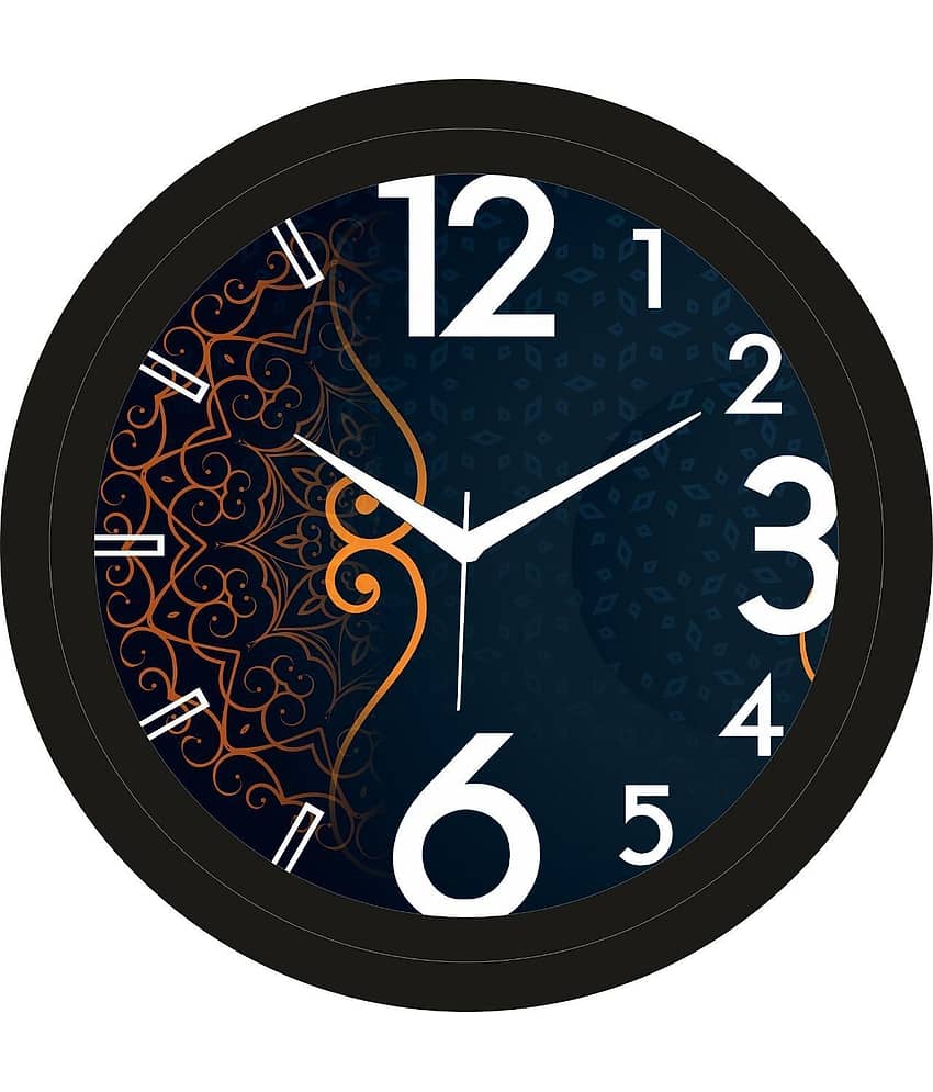 Trendy Homes Circular Analog Wall Clock