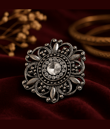 Darshini Designs Silver Cocktail Rings ( Pack of 1 )