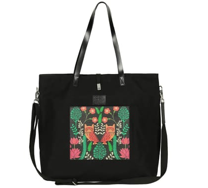 Wonderland Delight Shoulder Bag