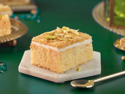 White Chocolate Blondie Kunafa