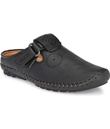Bucik Brown Synthetic Leather Sandals
