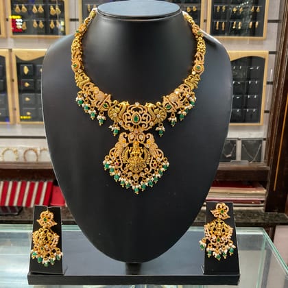 New Silver Stone Necklace & Earrings