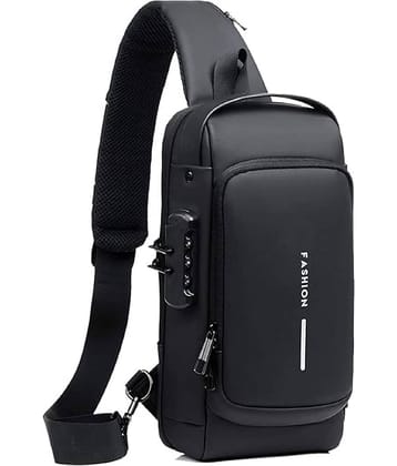 Shopeleven Black Solid Messenger Bag