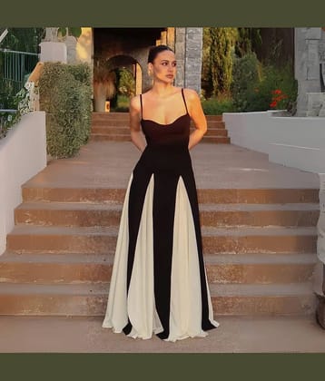 Sheetal associates Women Crepe Fit & Flare Dress ( Black )