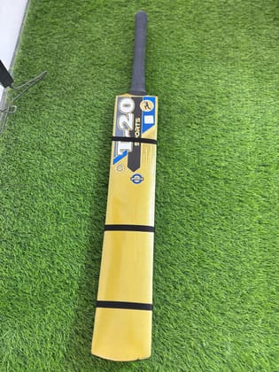 Diamond cut hard tennis gold edition Cricket Bat