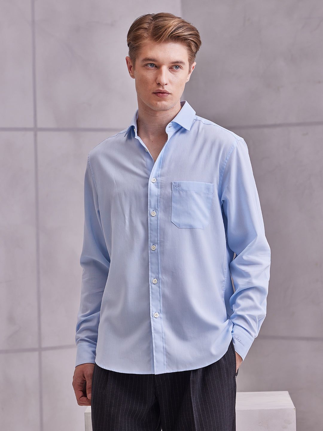 Aldeno Men Regular Fit Solid Light blue Cotton Shirt (MATV)-S