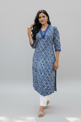 Rivaaj Ethnic Lyla Bagru Kurta (Size M) | Blue Cotton Straight Fit | Daily & Office Wear | V Neck 3/4 Sleeves