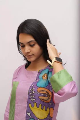 Tisser Handpainted  Kalamkari Kurti