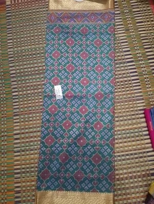 Captivating Sarees Adorn Grace and Elegance Captivating Sarees Adorn Grace and Elegance