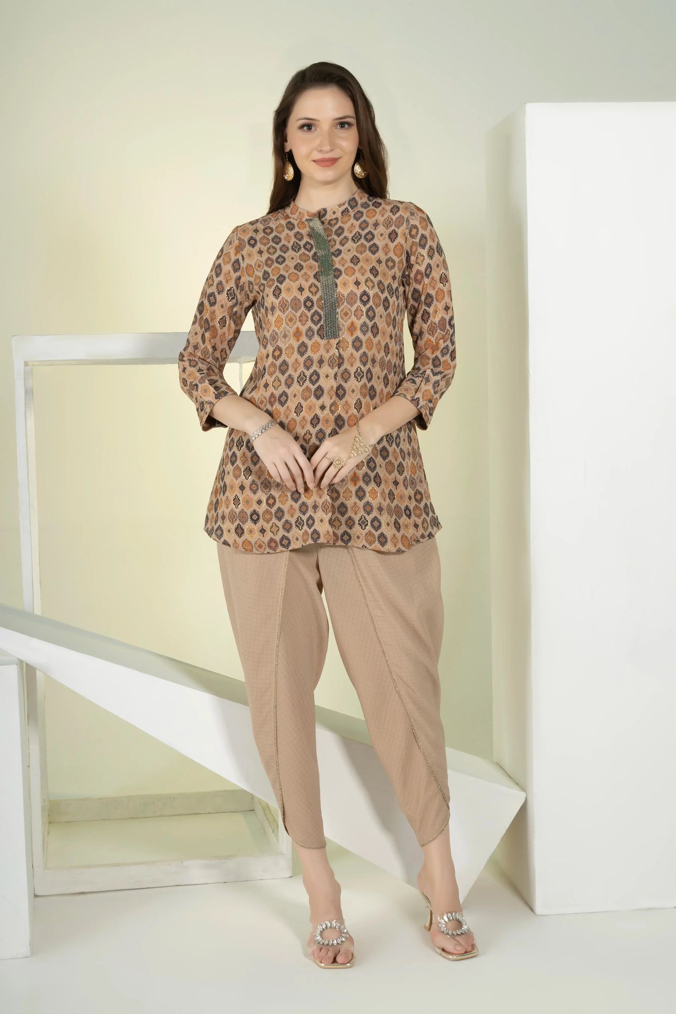 Chic Fusion: Mustard and Grey Print Kurta with Gold foil and Tulip Pants"-M