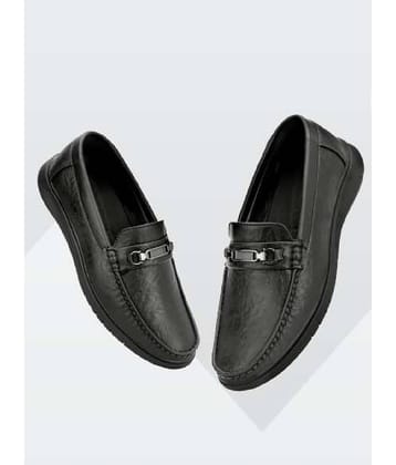 Buxton Black Men's Slip on Shoes