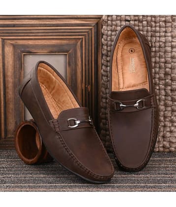 Leeport - Brown Men's Slip on loafers