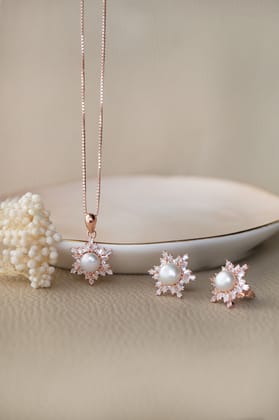 Pearl Celebration Rose Gold Plated Sterling Silver Pendant Set-With Chain / Rose
