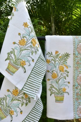 Bahaar  HandBlock Cotton Bath Towel