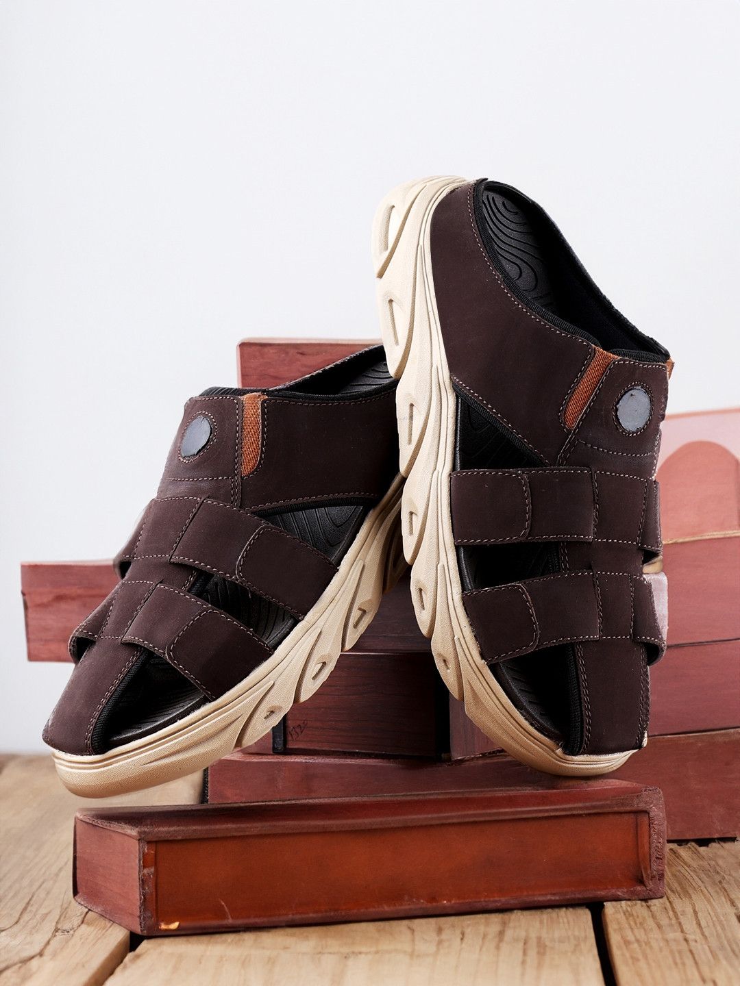 Woakers Brown synthetic leather Lace up Causal ShoesforMen - UK6