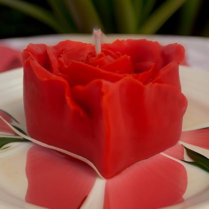 SS Enterprise Rose Shaped Romantic Fragrance Candle for Home Decor, Smoke-Free Pillar, Pack of 1, Red