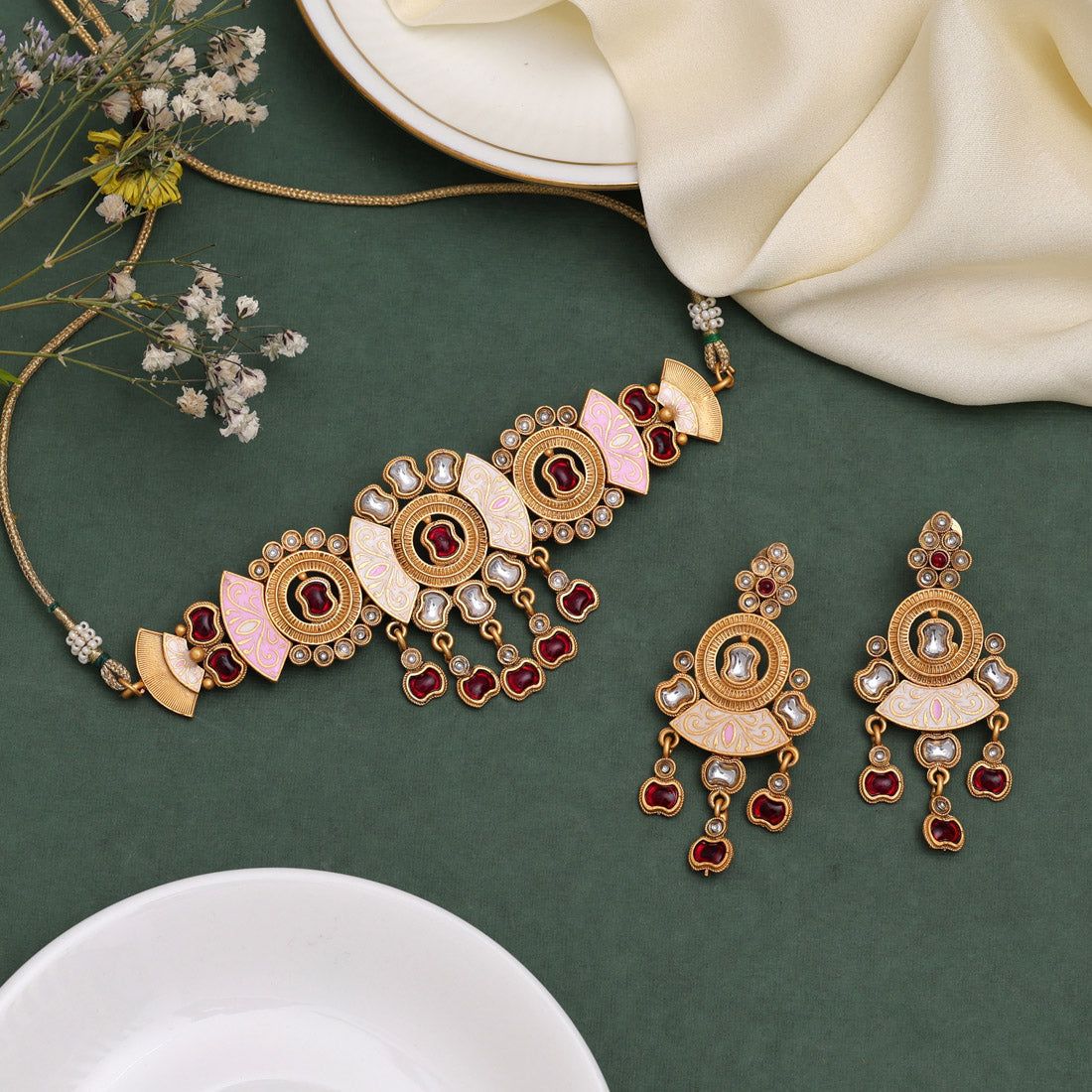 Rani Color Choker Meenakari Matte Gold Necklace Set-Necklace Length: 14.00 CM x Width: 5.50 CM / Rani / Alloy With Good Quality Matte Gold Plated