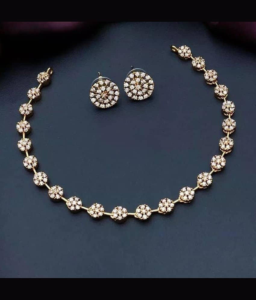 Pamadhya Golden Copper Necklace Set ( Pack of 1 )