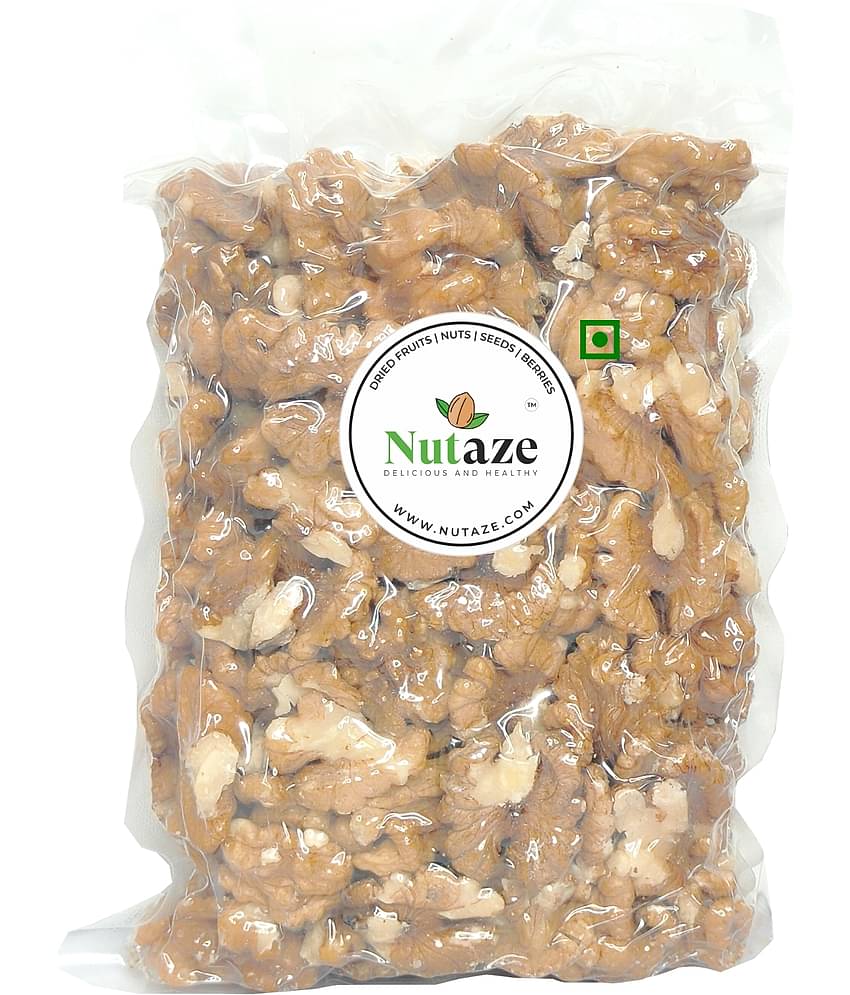 Nutaze Light Walnuts(Akhrot giri) 250 g