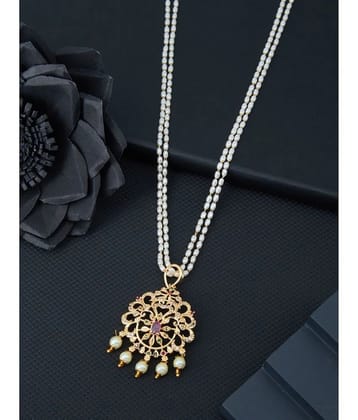 ROFARWORD Gold Brass Necklace ( Pack of 1 ) - Gold