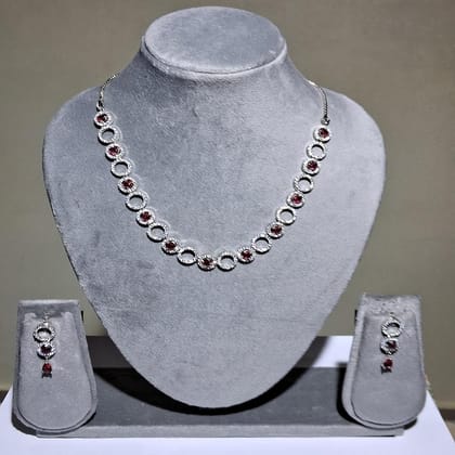 NECKLACE AD
