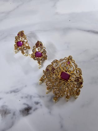 Regal Blossom Matte Locket Set-Red-White / Black Plated / Free Size