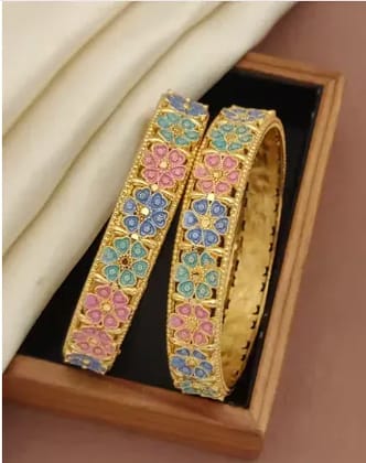 Diva Graceful Bracelet & Bangles