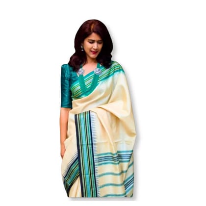 Elegant Vidarbha Tussar Silk Karvati Saree Handwoven Ivory with Green Border