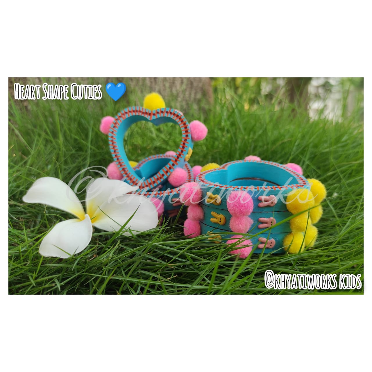 Heart Shapes Cuties - blue