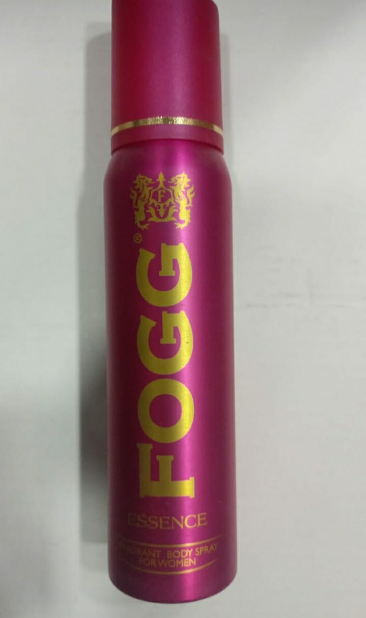 Fogg essence body spray