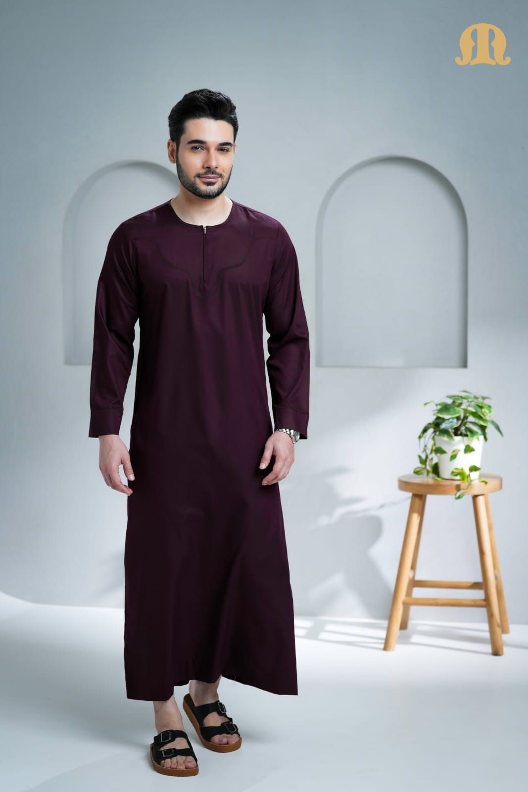 Kurvig Omani Thobe Maroon For Men-S