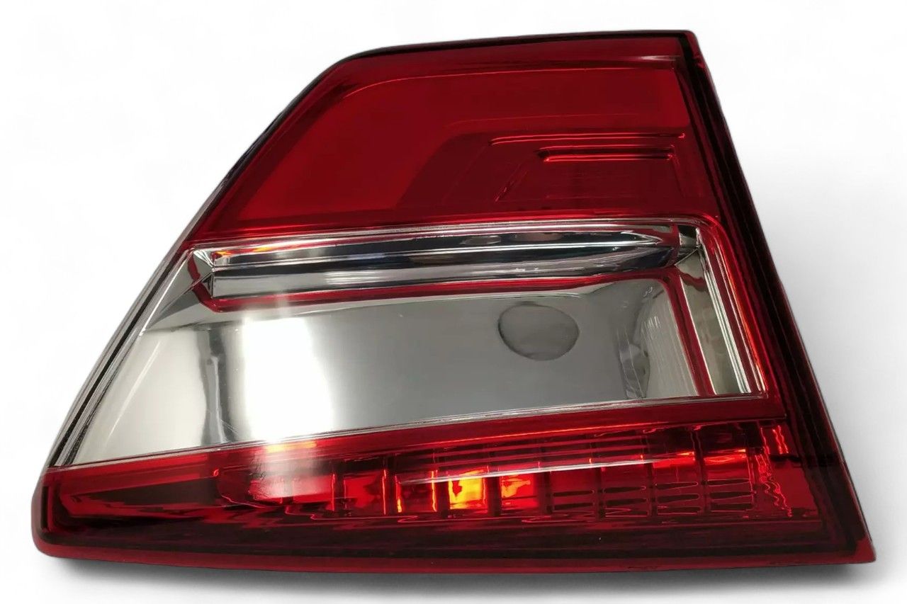Lumax Rear Tail Lamp - LH AV402325