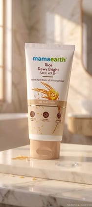 Mamaearth Rice Dewy Bright Face Wash (100ml)