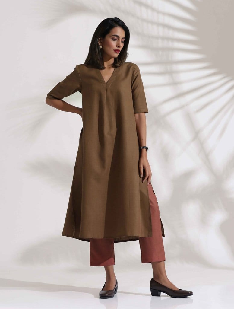 trueBrowns Brown Slub Highslit Kurta Set - Brown  (3XL)
