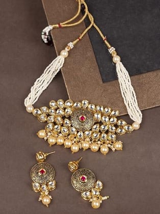 Gold Tone Antique Kundan Jewellery Set Embellished with Pear