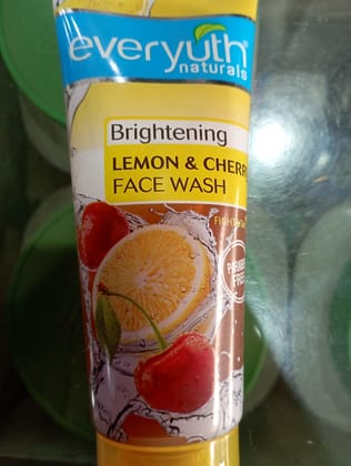 Everyuth brightening lemon & cherry face wash 