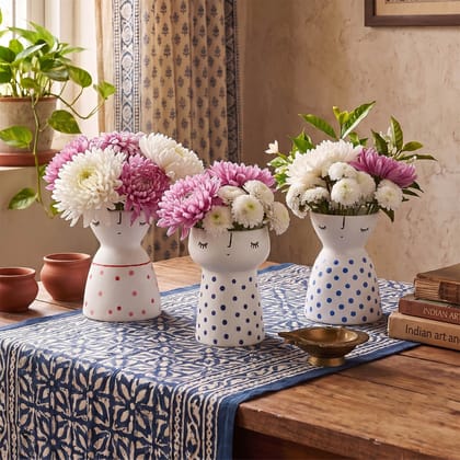 Polka Dots Ceramic Flower Vase [Pack Of 1] (5 Inches x 4 Inches)