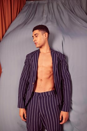 BLUE/WHITE STRIPE SUIT-XXL / 30
