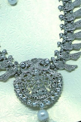 Stunning Silver Necklace Set