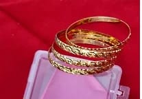 Chic Gold Bangles Set