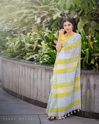 Fresh Summer Look: Blue & White Leheriya Saree with Yellow Lemon Prints | Perfect Daily Wear