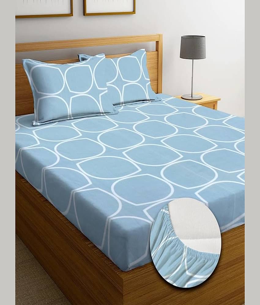 SHOMES Cotton Geometric Fitted 1 Bedsheet with 2 Pillow Covers ( Double Bed ) - Light Grey