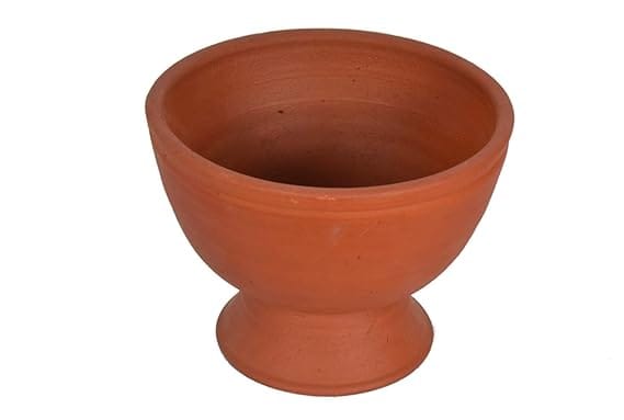 Handmade Terracotta Planter Pot with Attached Stand - Pack of 1