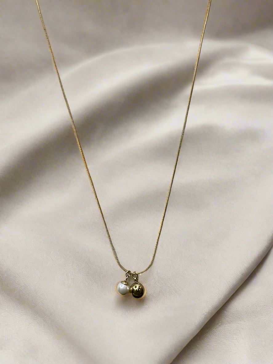 Purity Pearl Necklace