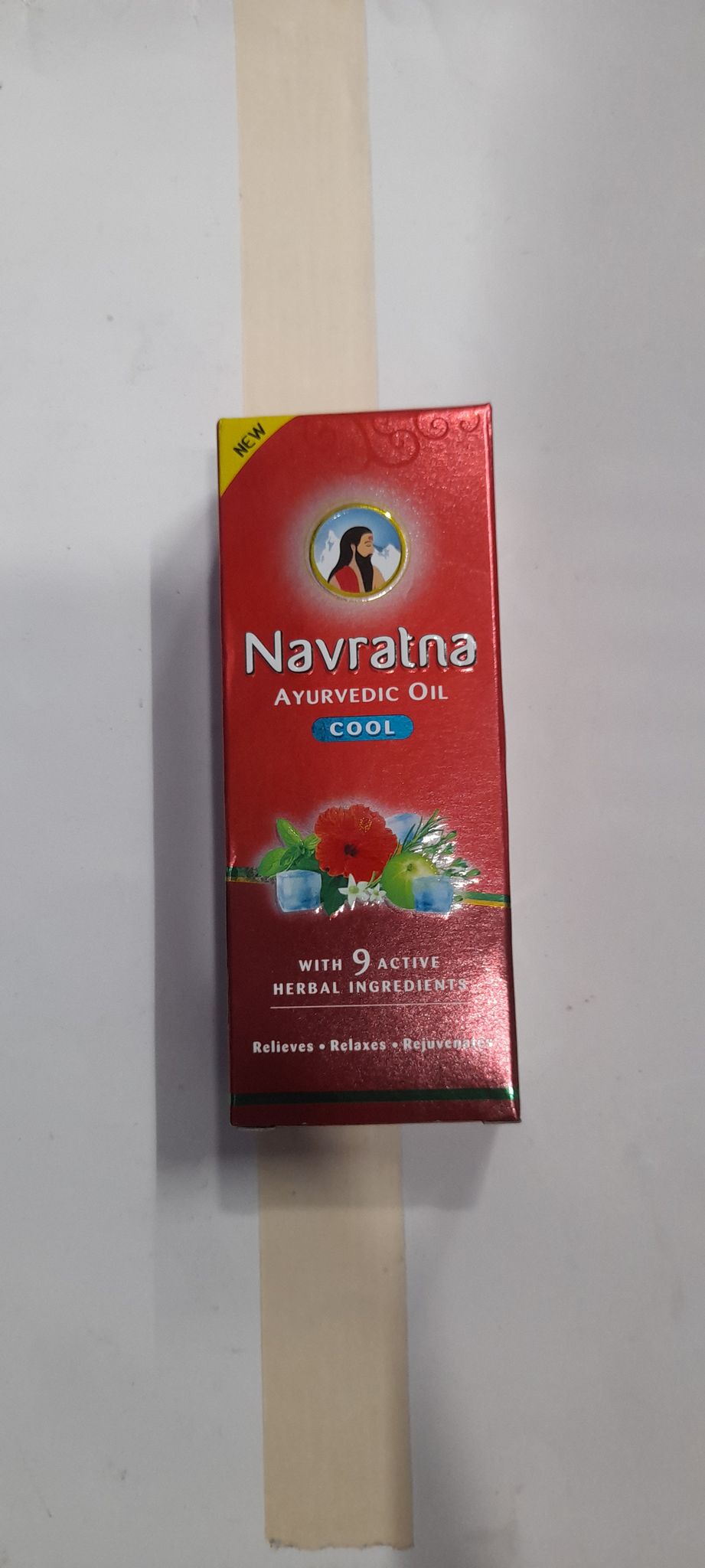 Navratna ayurvedic oil cool