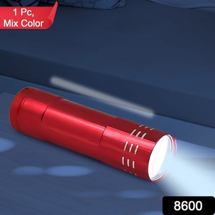 Portable&nbsp;Mini Torch, Super-Bright Mini 3 LED Bulb Pocket Torches - Torch Flashlight for Camping, Hiking, DIY, Travelling, Outdoors and More 3 Battery operated (Battery not included / 1 pc / Mix Color )