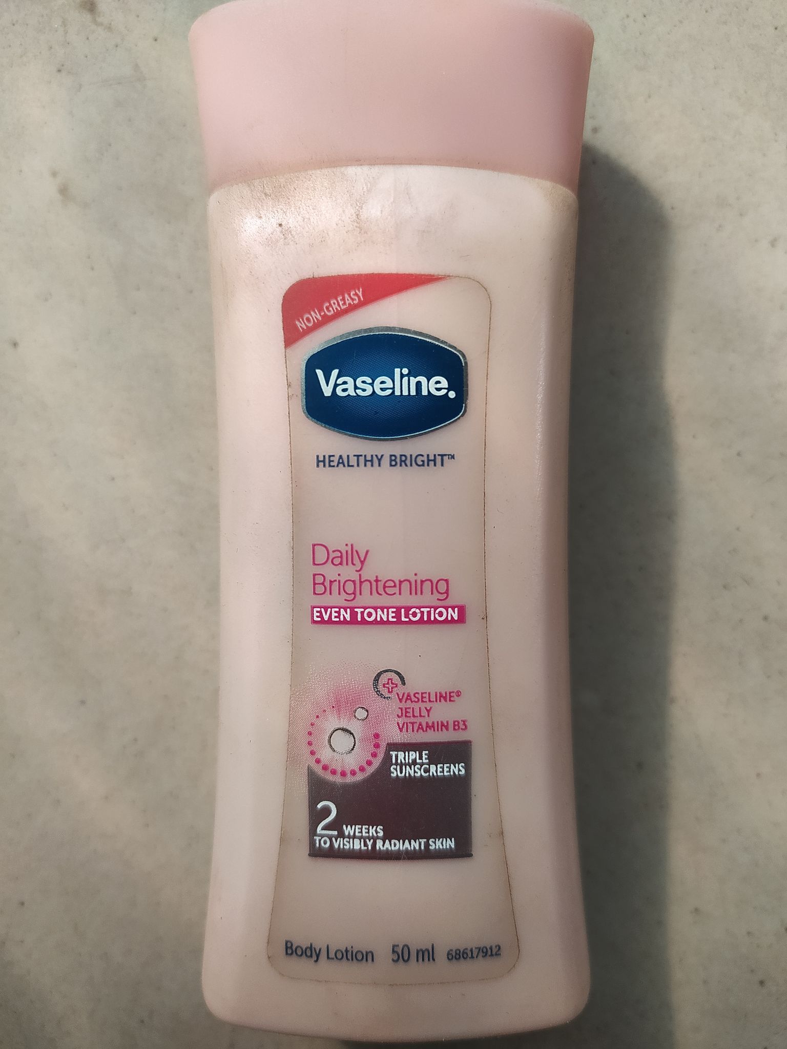 vasline daily brightning