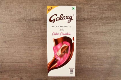 Galaxy Smooth & Creamy Cookie Crumble Milk Chocolate Bar, 50 gm